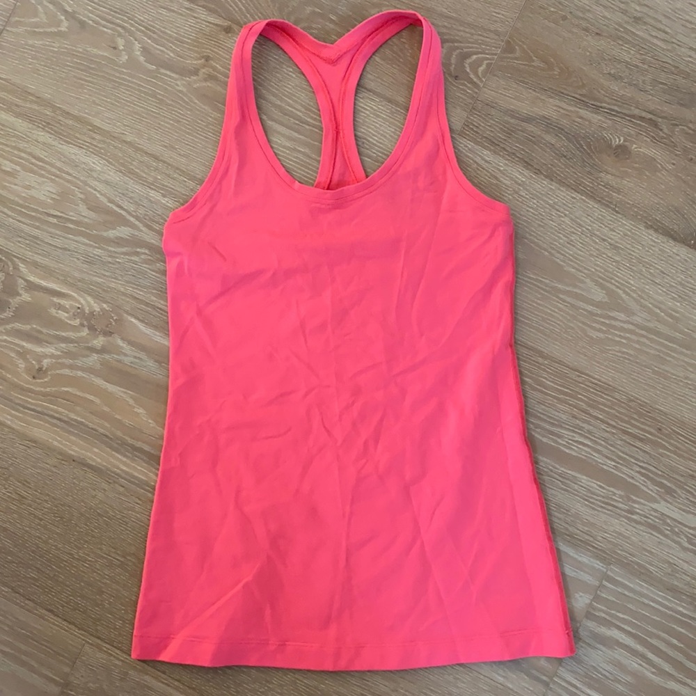 Lululemon pink tank